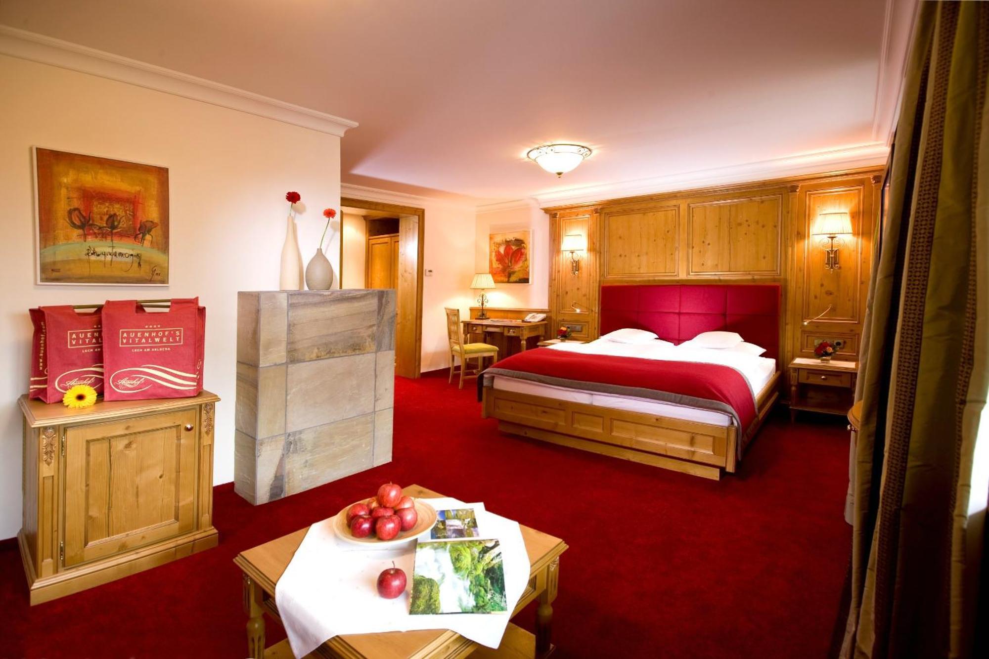 Hotel Auenhof Lech am Arlberg Bagian luar foto