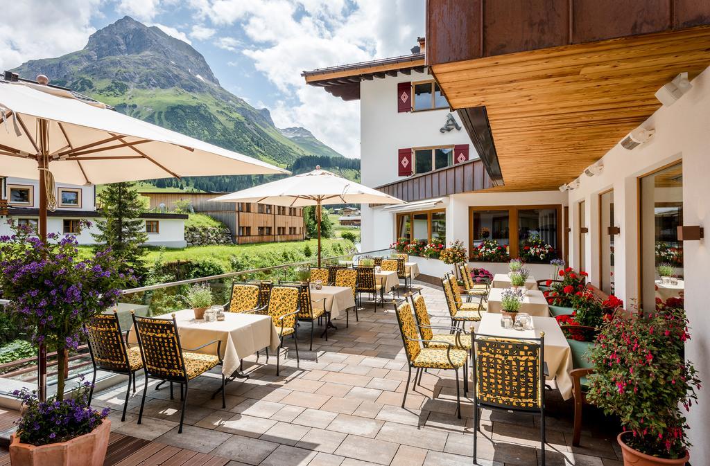 Hotel Auenhof Lech am Arlberg Bagian luar foto