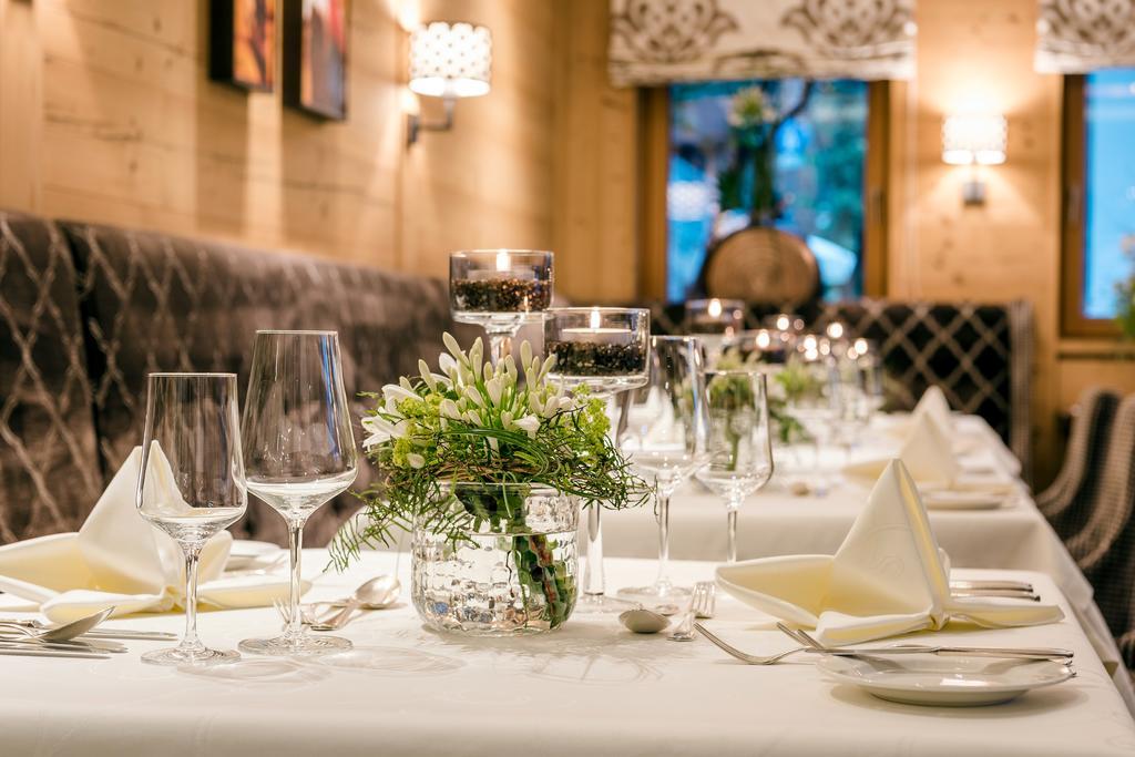 Hotel Auenhof Lech am Arlberg Bagian luar foto